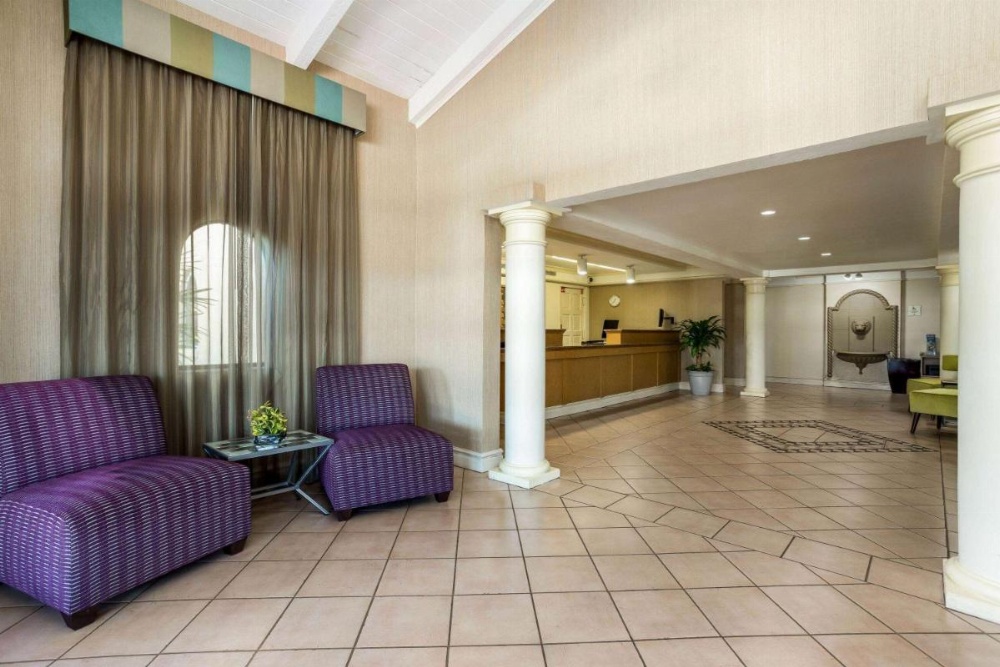 La Quinta Inn & Suites by Wyndham Tampa Bay Airport Image 18